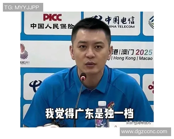 杨鸣赞新疆队表现出色在人员紧缺情况下依然展现强大实力